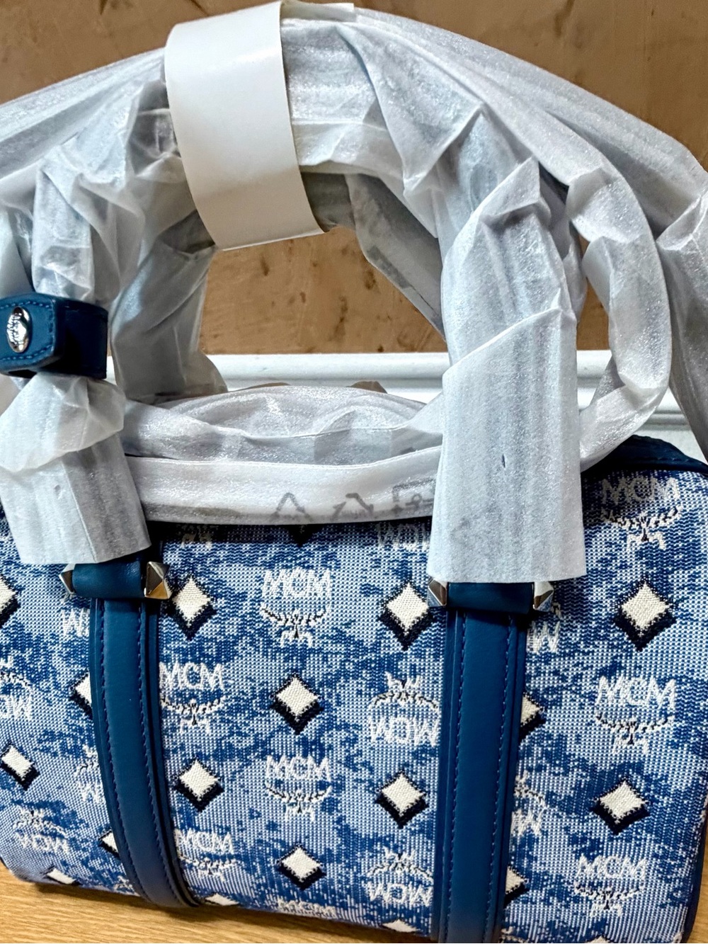 MCM Blue Visetos Jacquard Boston Bag Small w/ Strap & Dust Bag - Picture 4 of 9